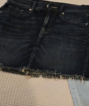 Mini Skirt NWOT Express Dark Wash Denim Mini Skirt with Frayed Hem, Sz 2